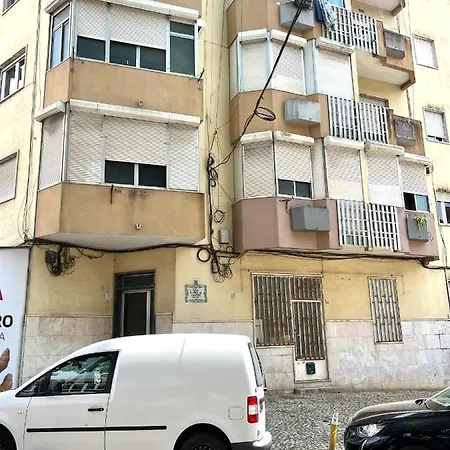 Charming House 2 * Αμαδόρα